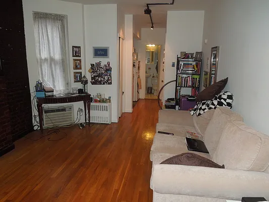 Rented by Jason Rosenberg, LREB | media 19