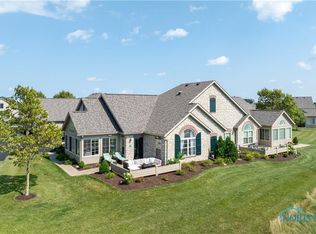 2870 Canterbury Cir #C, Pt Clinton, OH 43452