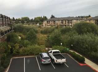 306 NW Edgeway Dr, Beaverton, OR 97006