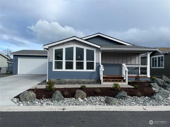 956 N Rock Rose Avenue, Sequim, WA 98382
