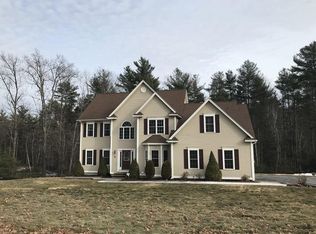 75 Danforth Rd, Tyngsboro, MA 01879