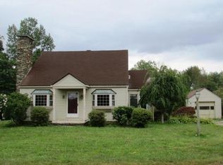 88 Fiske Hill Rd, Sturbridge, MA 01566