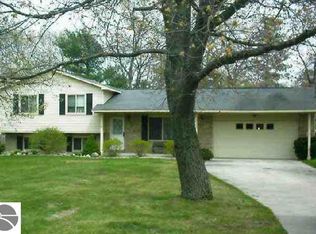 5610 W Weir Rd, Oscoda, MI 48750