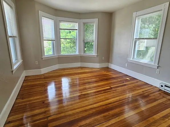 185 Grove St #187, Manchester, NH 03103