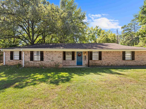 1200 Blueridge Pkwy, Longview, TX 75605
