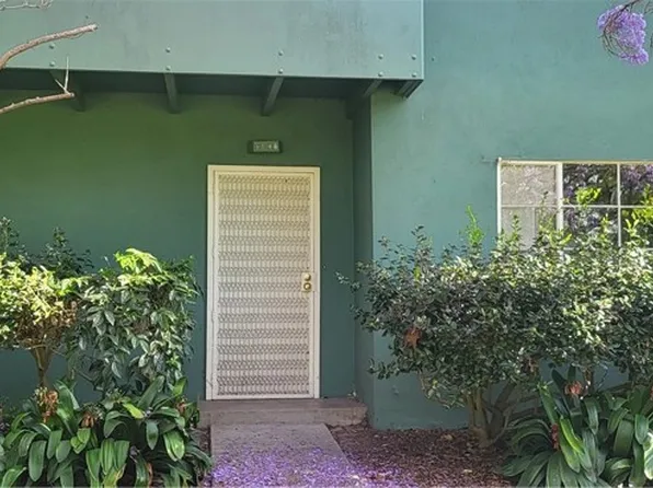 5148 Village Grn, Los Angeles, CA 90016