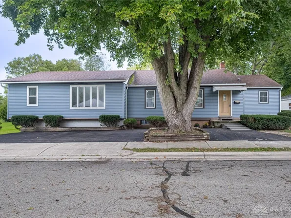 940 Chestnut St, Xenia, OH 45385