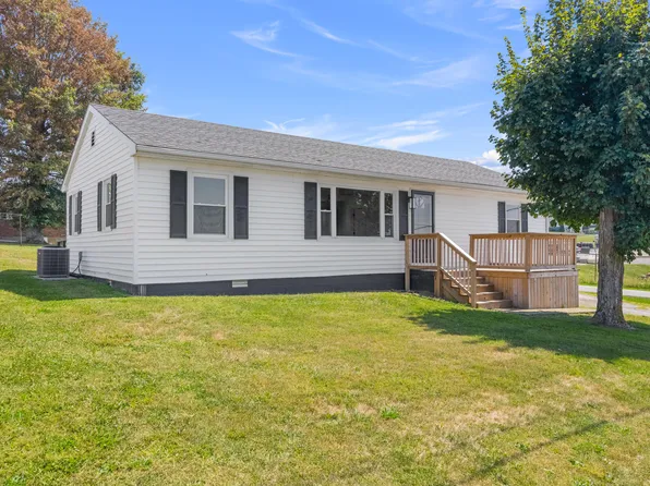 8 Russell St, Flemingsburg, KY 41041