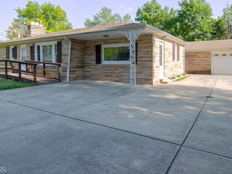 1st image of 235 W Huntstead Ln