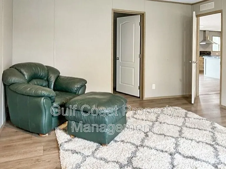 6293 Gewant Blvd — Photo 2