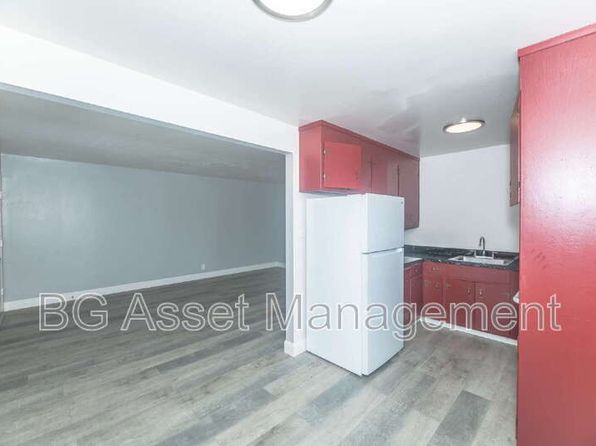 314 Rodeo Ave APT 6