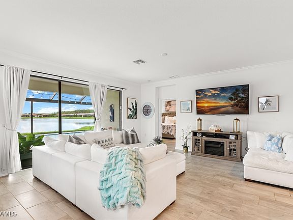 4th image of 11531 Shady Palm Way