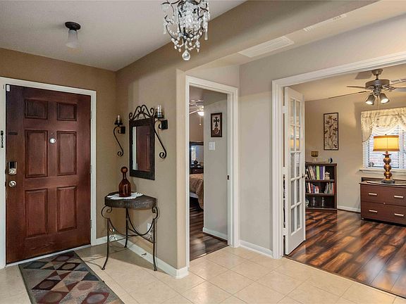 2nd image of 3022 Pathfinders Pass