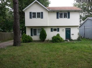 33344 Willowick Dr, Eastlake, OH 44095