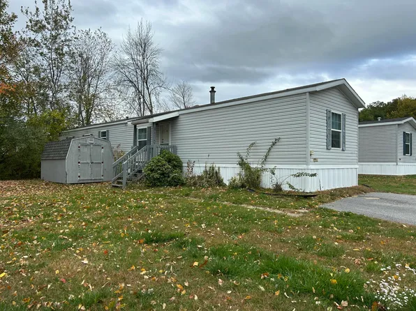 7 Oxbow Drive, Lewiston, ME 04240