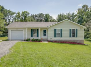 2834 Hinson Rd, Woodlawn, TN 37191