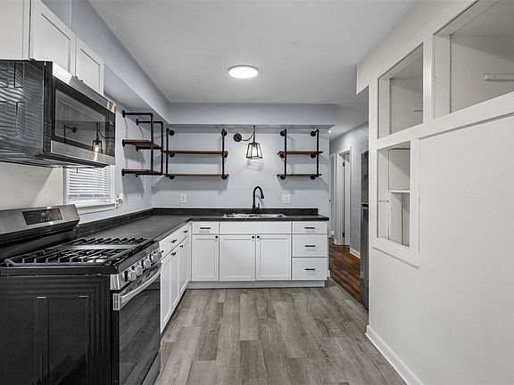 2nd image of 3030 O Ave NW