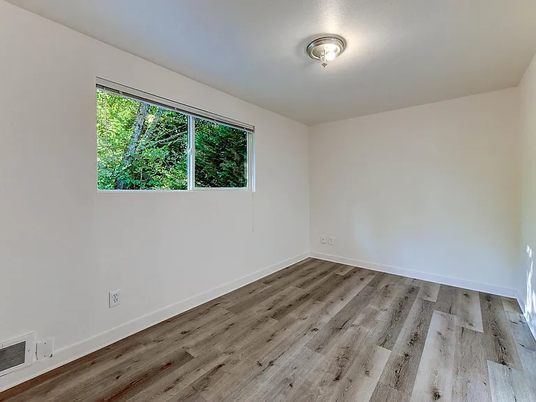 15607 81st Ave NE — Photo 10