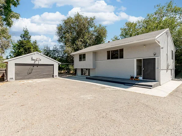 1654 Wall St, Tracy, CA 95376