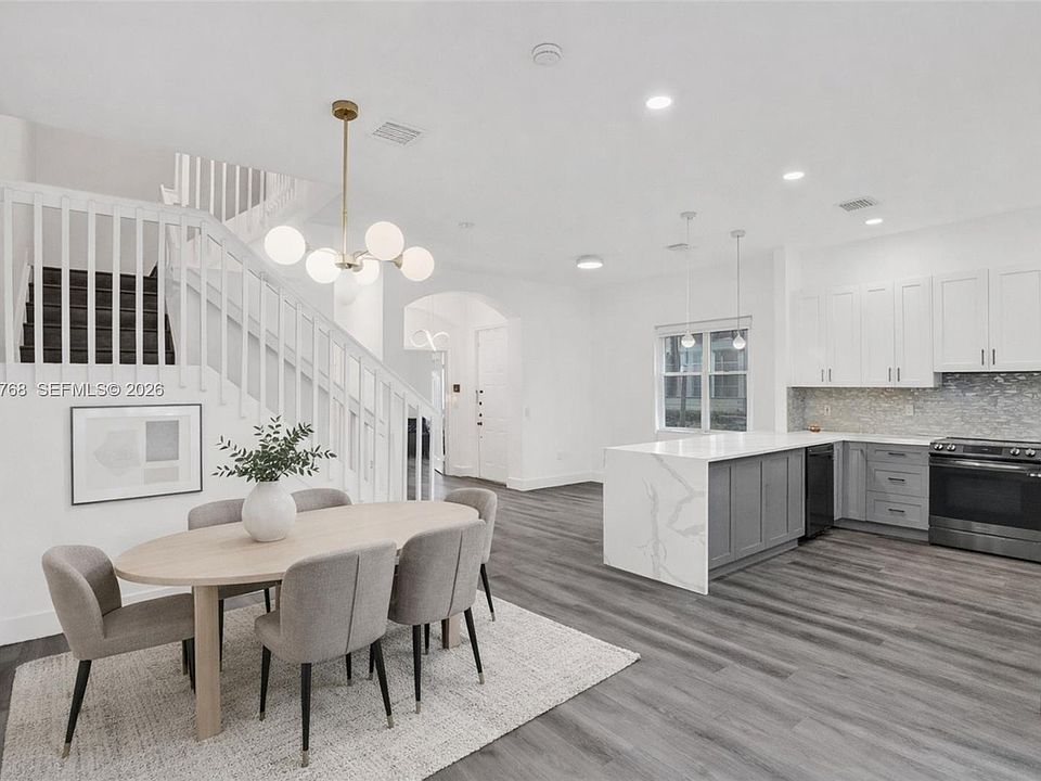 1st image of 4253 SW 124th Ter