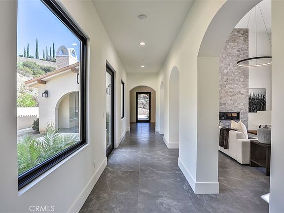 5th image of 43754 De Luz Rd