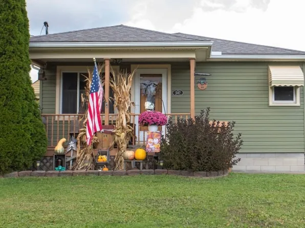 547 Sexton St, Struthers, OH 44471