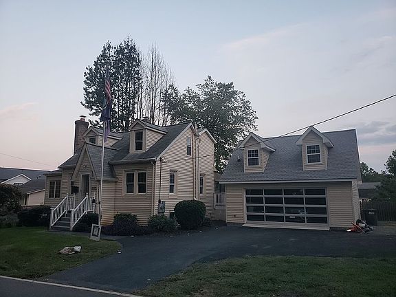 2nd image of 4129 Old Columbia Pike