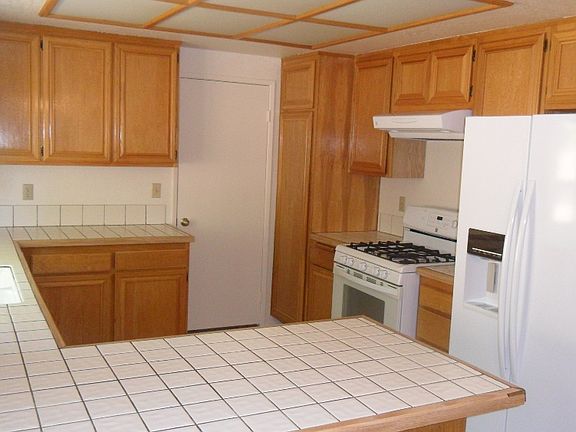4th image of 26220 Northshore Dr