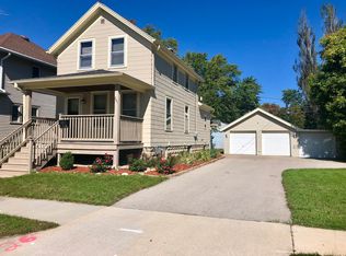 241 E 9th St, Fond Du Lac, WI 54935