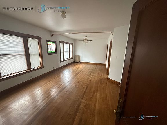 4th image of 4832 W Montrose Ave #4404-3N