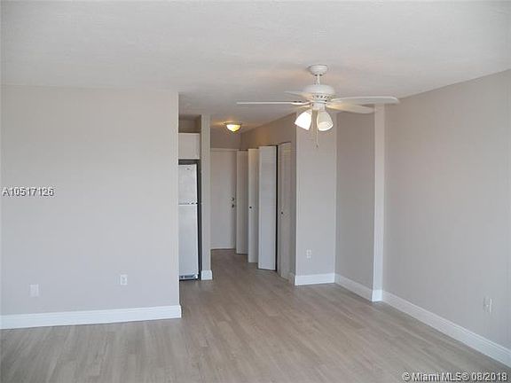 5th image of 7620 Carlyle Ave APT 905
