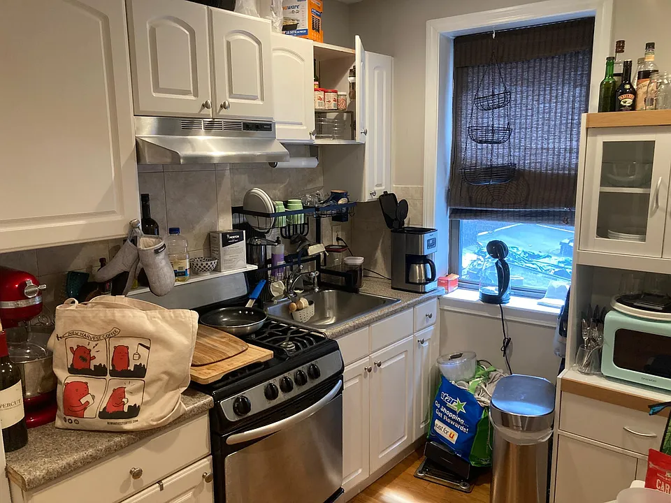 10 Wiget St #3