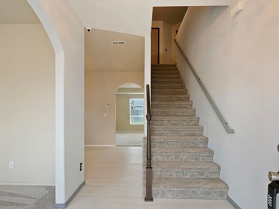 4th image of 309 S Lawson St