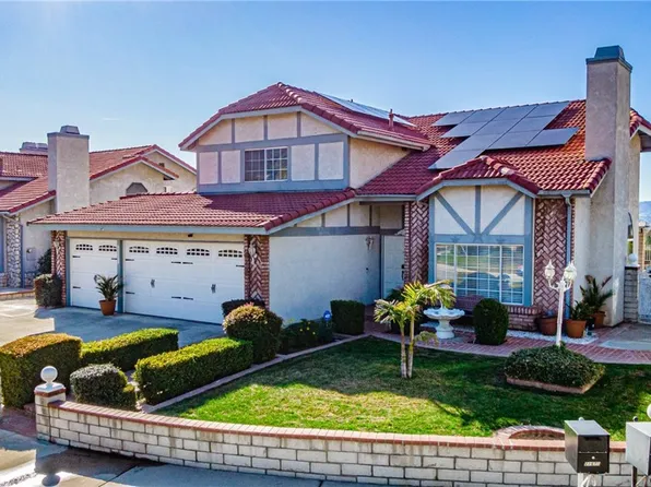 28671 Lemon St, Highland, CA 92346