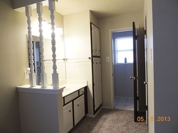 3rd image of 4607 Sandra Ln