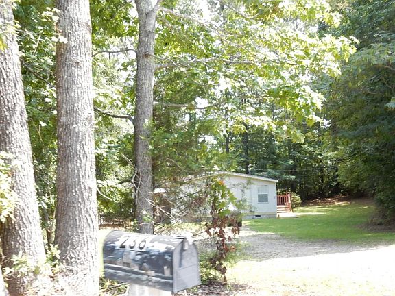 3rd image of 236 Bradley Rd