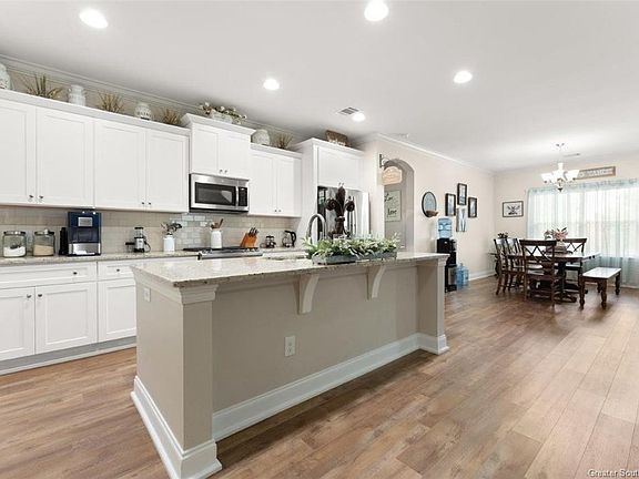 5th image of 5774 Highland Hills Blvd