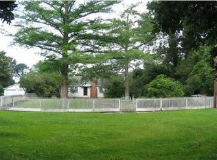 2415 N University Ave, Lafayette, LA 70507