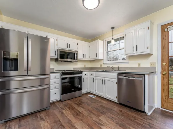 164 Hillside Dr, Hendersonville, TN 37075