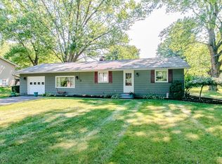 2722 N County Line Rd, Madison, OH 44057