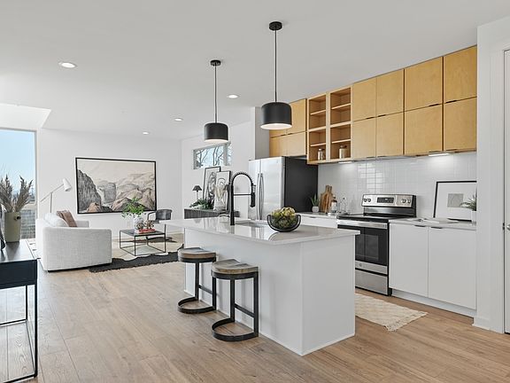 4th image of 3056 Edwin Cir #43