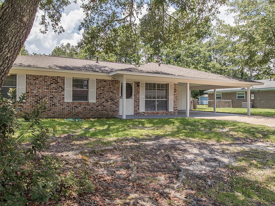 1st image of 109 Forest Dr