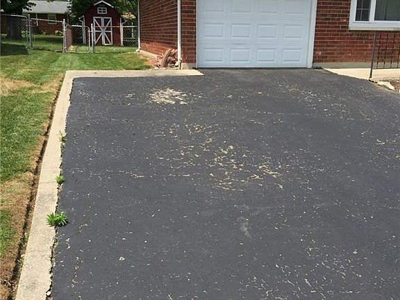3rd image of 2092 Mississippi Dr