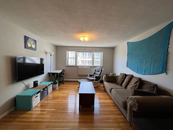 Living room with wall AC