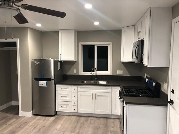 2nd image of 23015 Leonora Dr