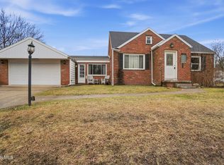 4726 Bowen Rd, Toledo, OH 43613