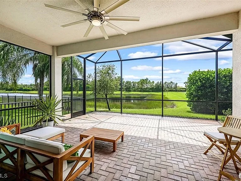 11502 Meadowrun Cir — Photo 3