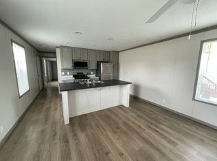 40019 N Cornwall Cir #678, Sterling Heights, MI