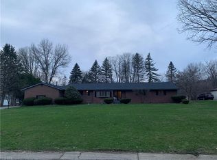 2027 Crestwood Blvd, Youngstown, OH 44505