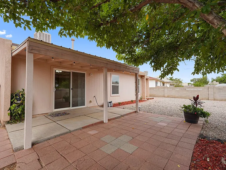 270 Littler Dr SE — Photo 26